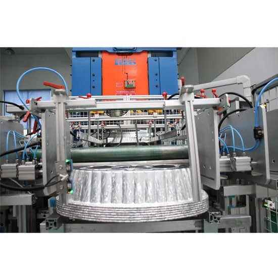 Yutwin aluminum foil product machine